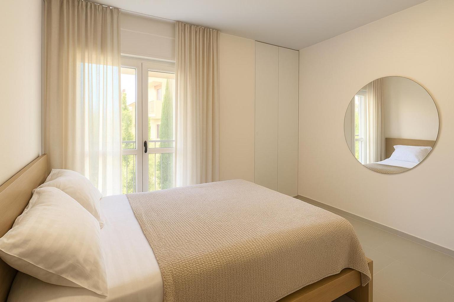Cozy - By The Sea Apartament Golem (Tirana)